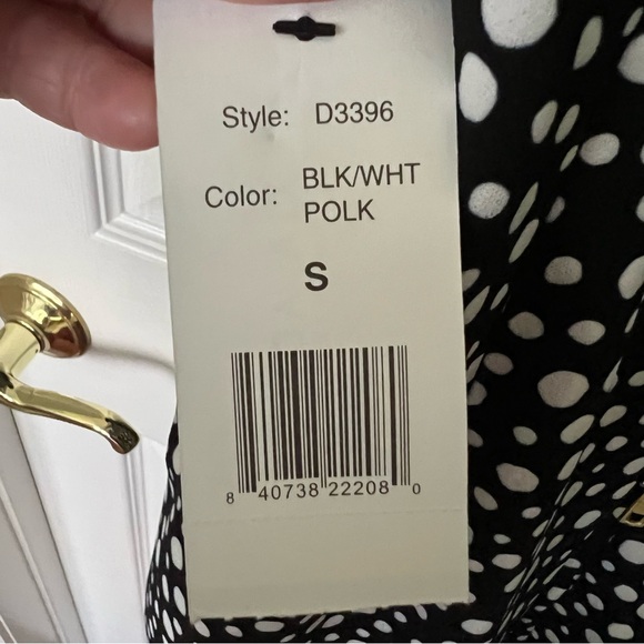 NWT Alexia Admor Black and White Polka Dot Dress - size SMALL - Picture 10 of 10